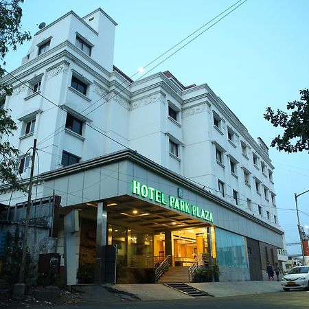Hotel Park Plaza Chennai Exteriör bild